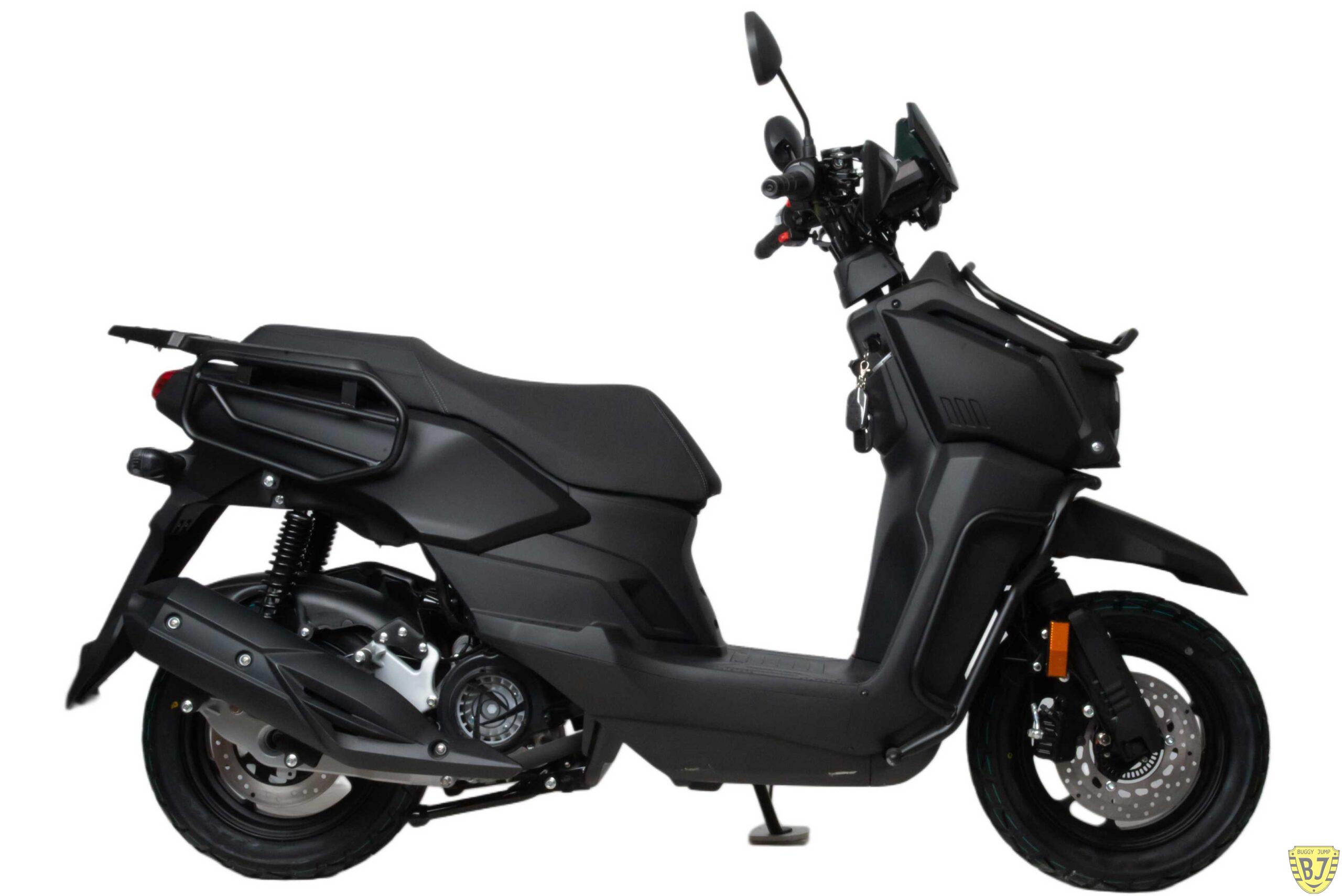 Скутер Motoland TANK 150 черный — изображение 2