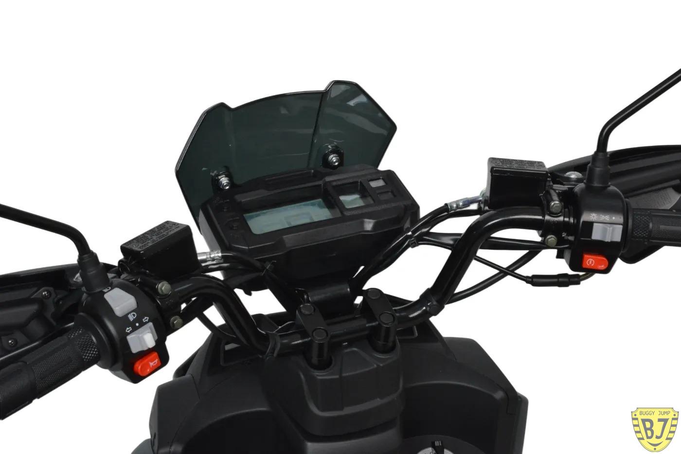 Скутер Motoland TANK 150 зеленый — изображение 5