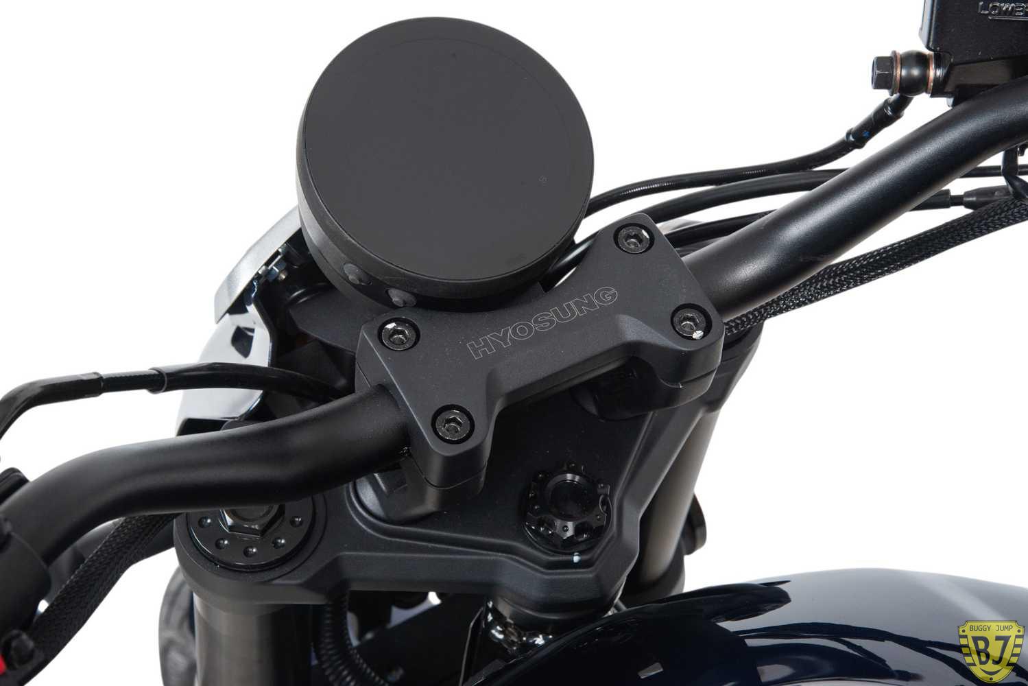 Мотоцикл дорожный HYOSUNG GV300S-C — изображение 7
